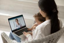 La télésanté pourrait être une bonne option pour les femmes souffrant d'incontinence, en particulier pour les femmes qui viennent d’accoucher (Visuel Adobe Stock 466281527)