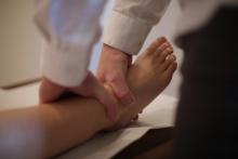 Un traitement par corticoïde peut favoriser la guérison d’un tendon endommagé, mais à condition d’être administré au bon moment